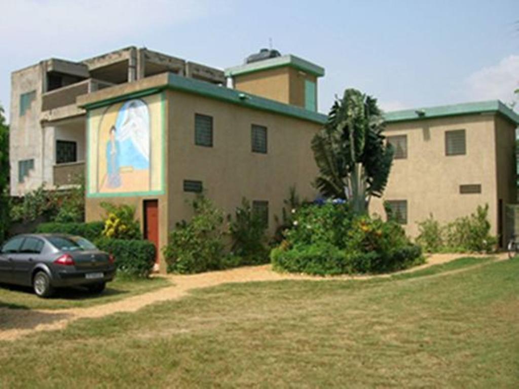 Hotel Marie Antoinette Lome Exterior photo